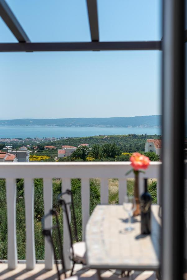 Apartments Dobrila Kaštel Novi 외부 사진