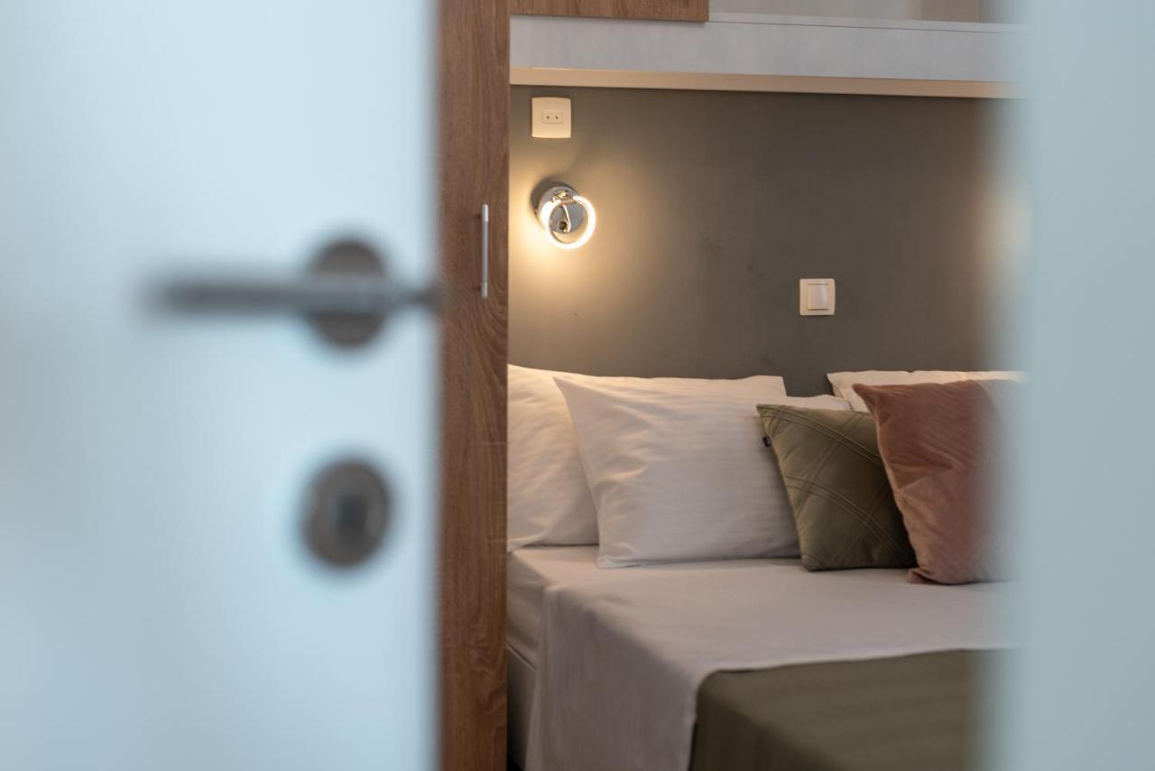 Apartments Dobrila Kaštel Novi 외부 사진